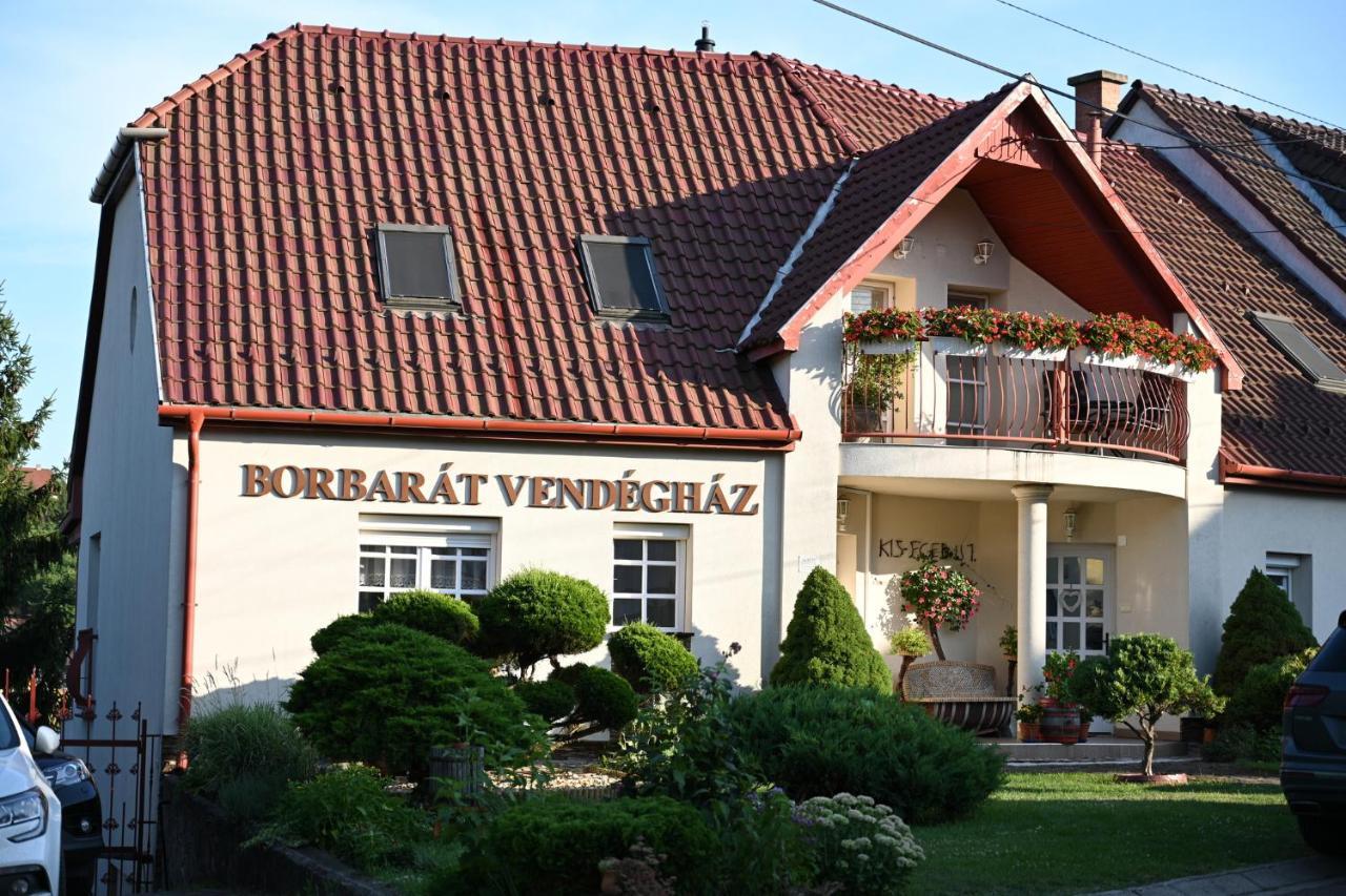 Villa Borbarat Vendeghaz Erlau Exterior foto